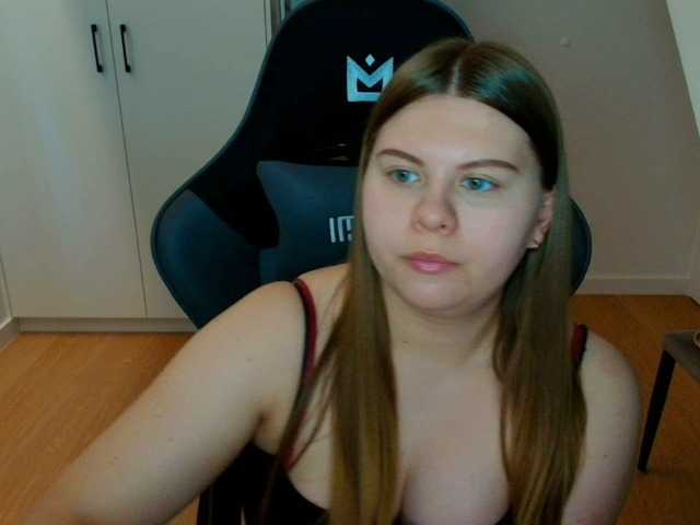 AbbyMint live cam on BongaCams