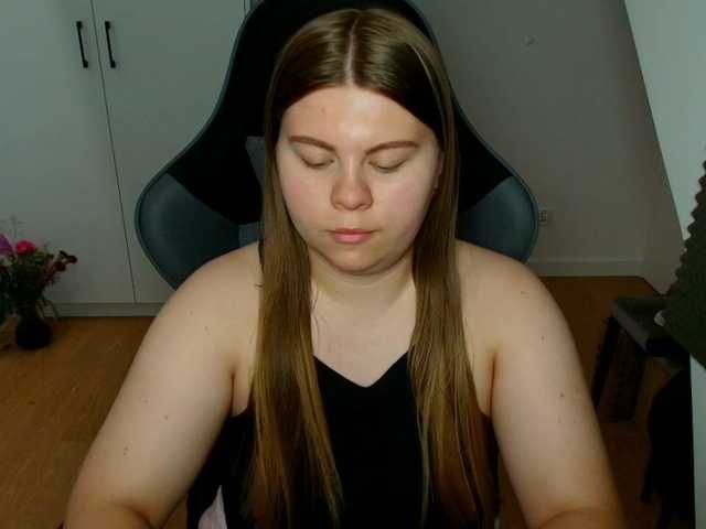 AbbyMint live cam on BongaCams