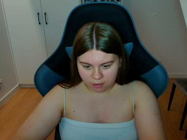 AbbyMint live cam preview