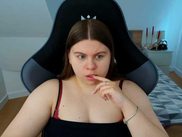 AbbyMint live cam on BongaCams