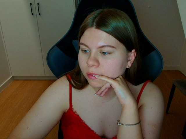 AbbyMint live cam on BongaCams