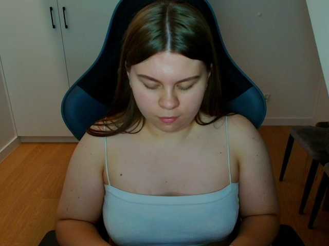AbbyMint live cam on BongaCams