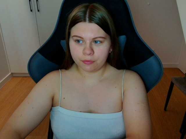 AbbyMint live cam on BongaCams