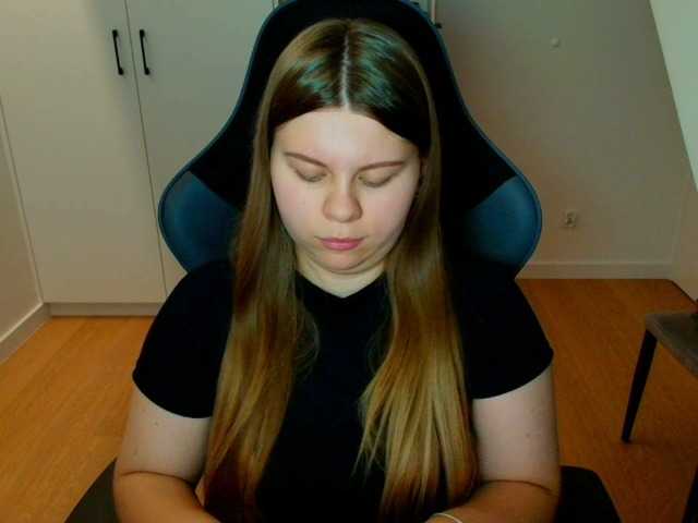AbbyMint live cam on BongaCams