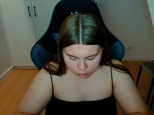 AbbyMint live cam on BongaCams