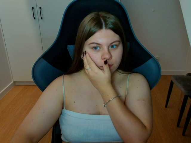 AbbyMint live cam preview
