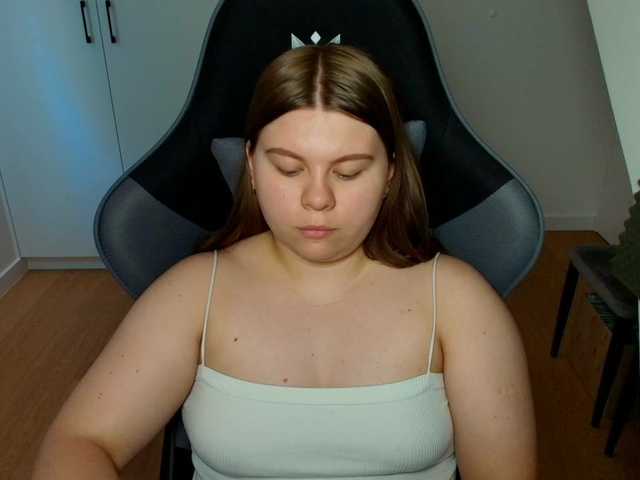 AbbyMint live webcam show