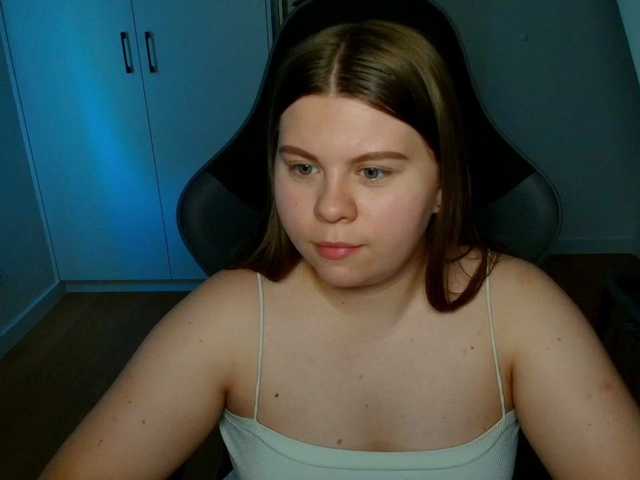 AbbyMint live webcam show