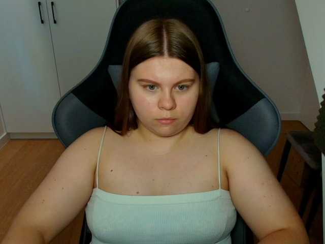AbbyMint live cam on BongaCams