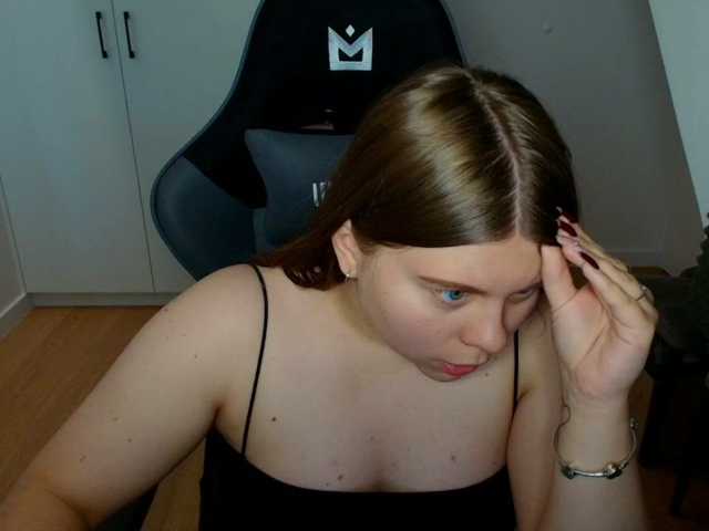AbbyMint live cam on BongaCams