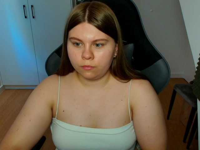 AbbyMint live cam on BongaCams