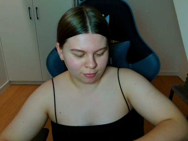 AbbyMint live cam on BongaCams