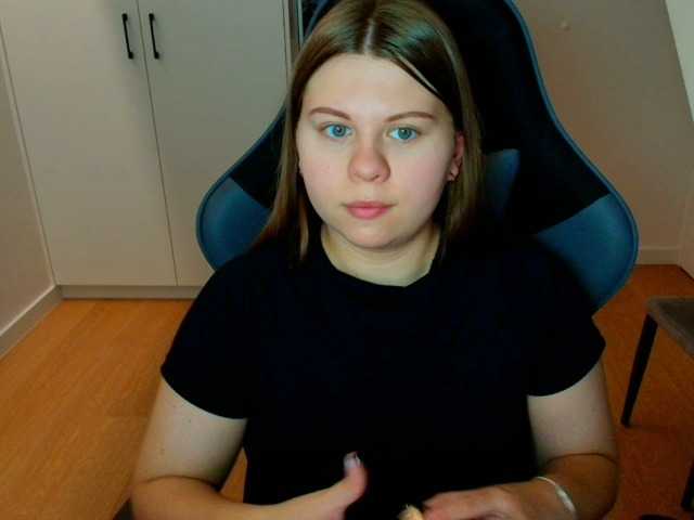 AbbyMint live cam on BongaCams