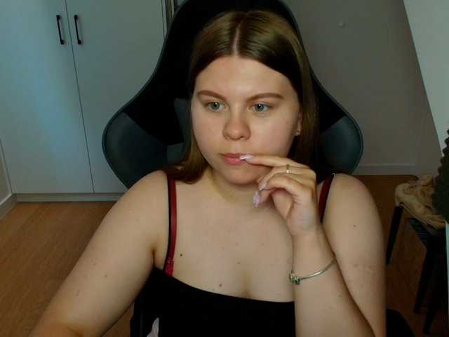 AbbyMint live cam on BongaCams