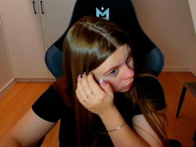 AbbyMint live cam on BongaCams