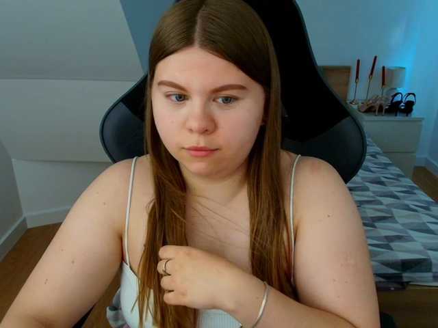 AbbyMint live cam on BongaCams