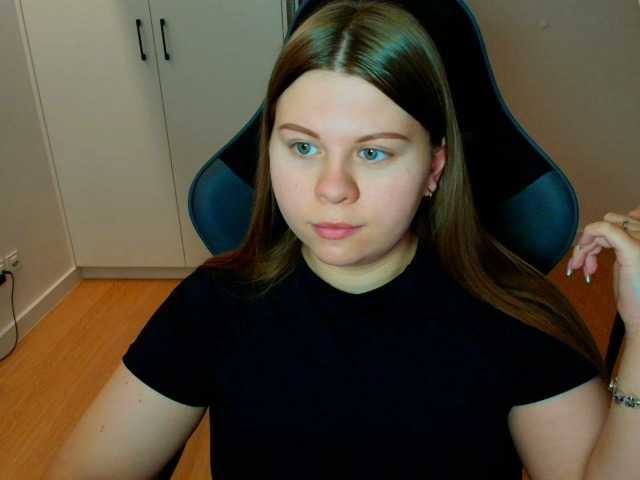 AbbyMint live cam on BongaCams