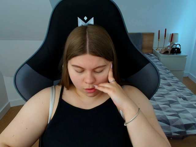 AbbyMint live cam on BongaCams
