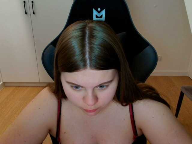 AbbyMint live cam on BongaCams