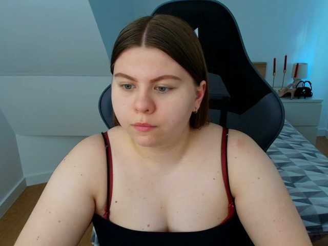 AbbyMint live cam on BongaCams