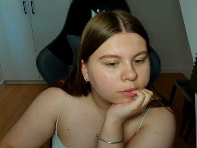 AbbyMint live cam on BongaCams