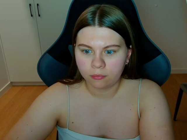 AbbyMint live cam on BongaCams
