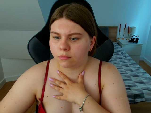 AbbyMint live cam on BongaCams