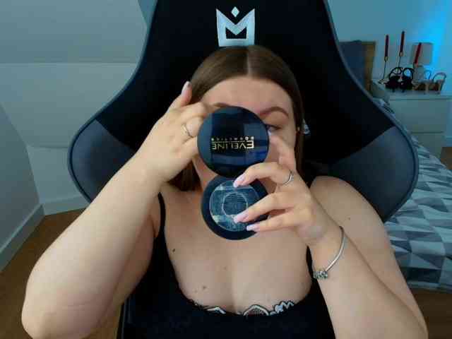 AbbyMint webcam