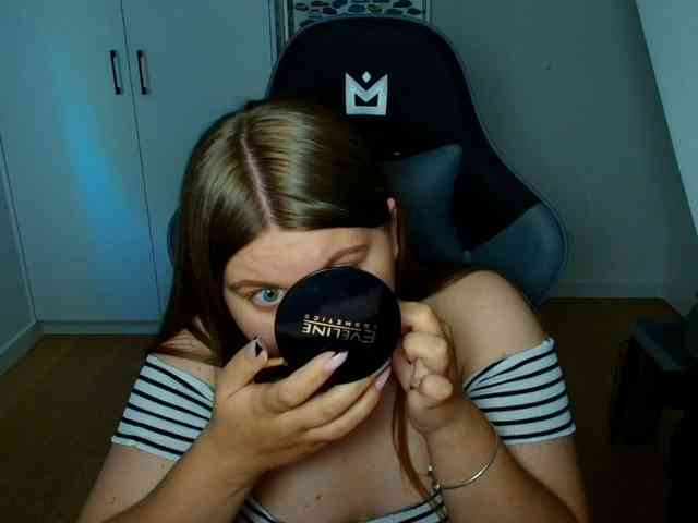 AbbyMint webcam