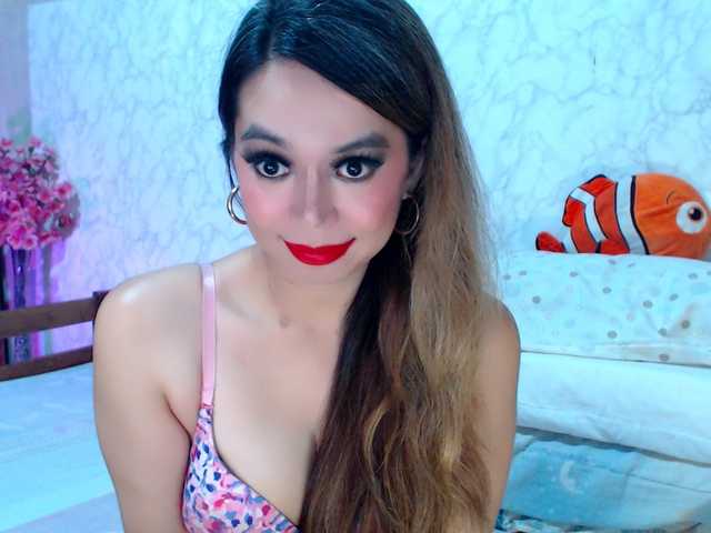 Born2Porn live webcam show