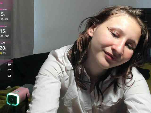 ChristyW3b webcam