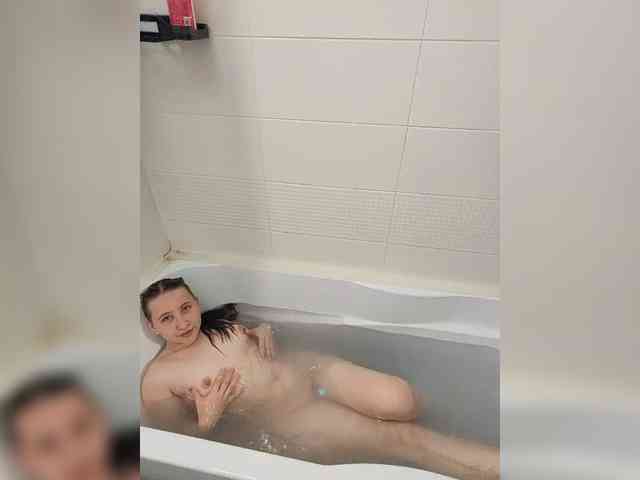 ChristyW3b webcam