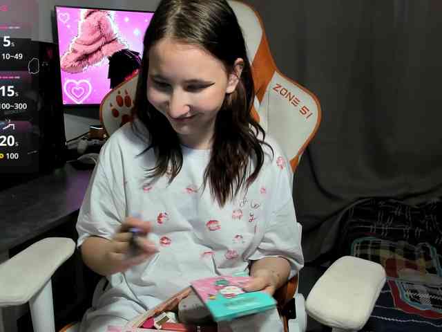 ChristyW3b webcam