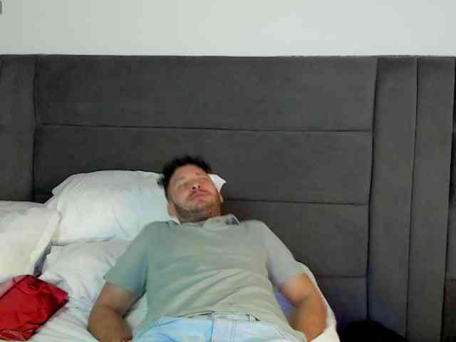 Alejandro2x Sex Cam Show