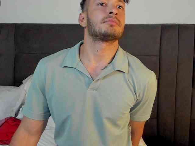 Alejandro2x Sex Cam Show