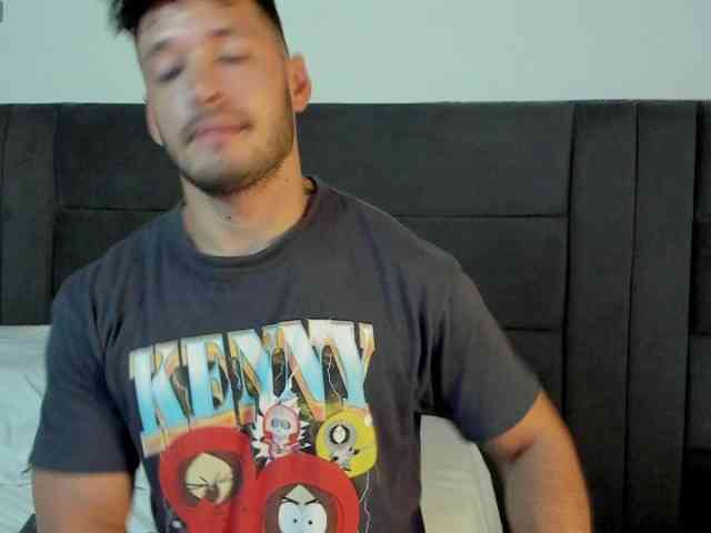 Alejandro2x Sex Cam Show