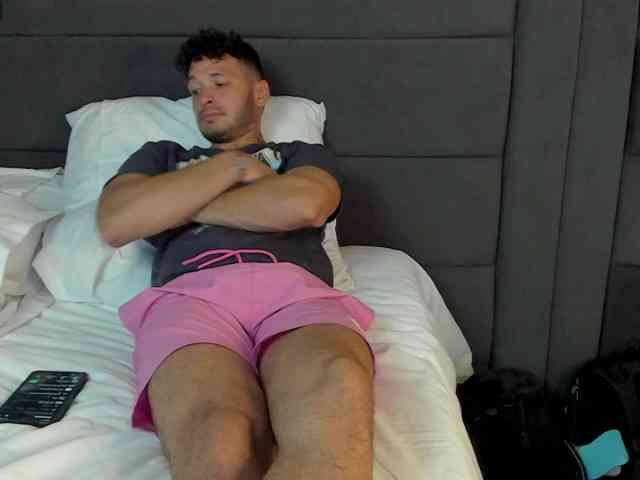 Alejandro2x Sex Cam Show