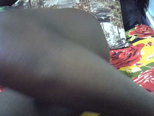 Cutteyslim9 live cam on BongaCams