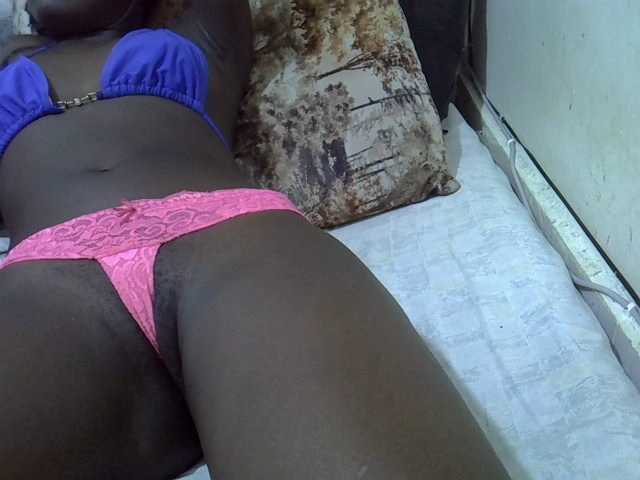 Cutteyslim9 live webcam show