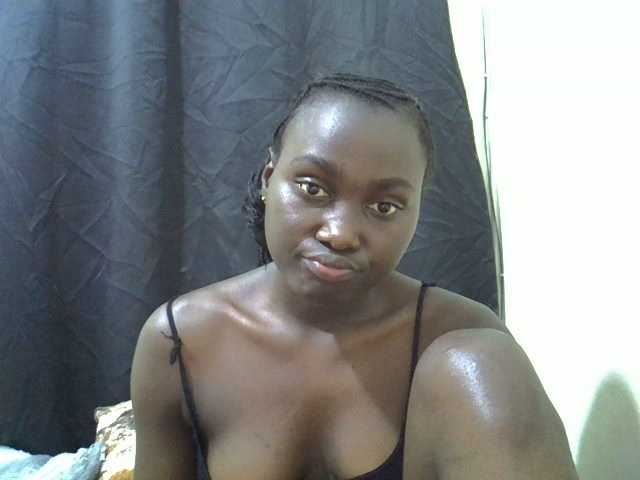 Cutteyslim9 live webcam show