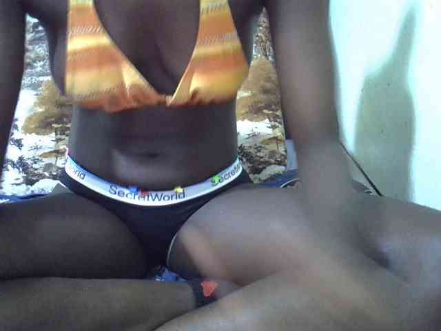 Cutteyslim9 webcam