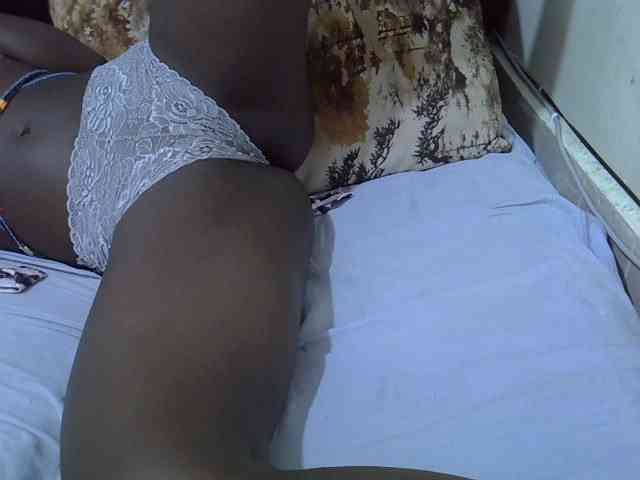 Cutteyslim9 webcam