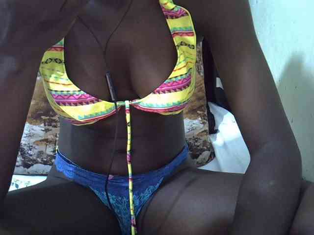 Cutteyslim9 webcam