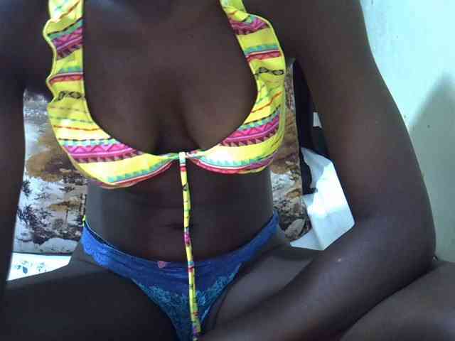 Cutteyslim9 webcam