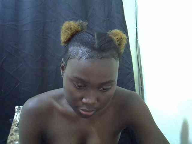 Cutteyslim9 webcam