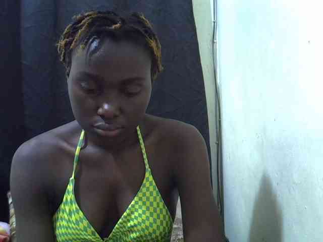 Cutteyslim9 webcam