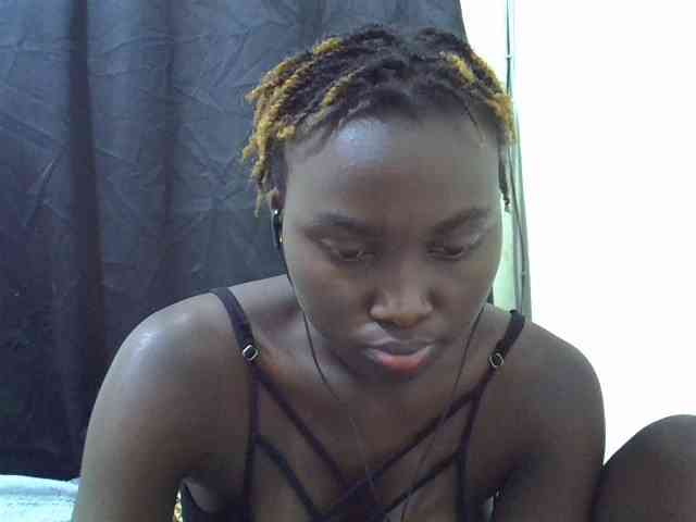 Cutteyslim9 webcam