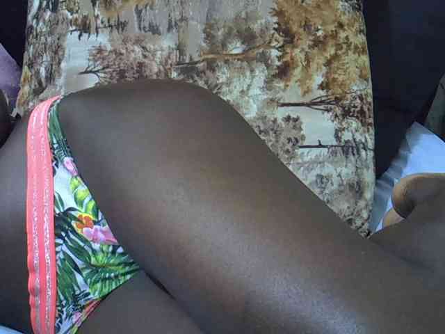 Cutteyslim9 webcam