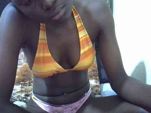 Cutteyslim9 webcam