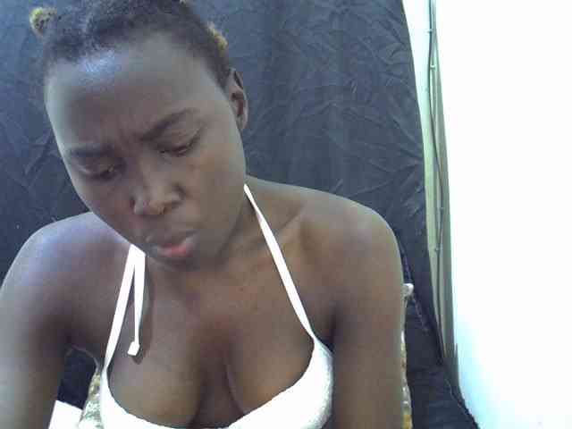 Cutteyslim9 webcam